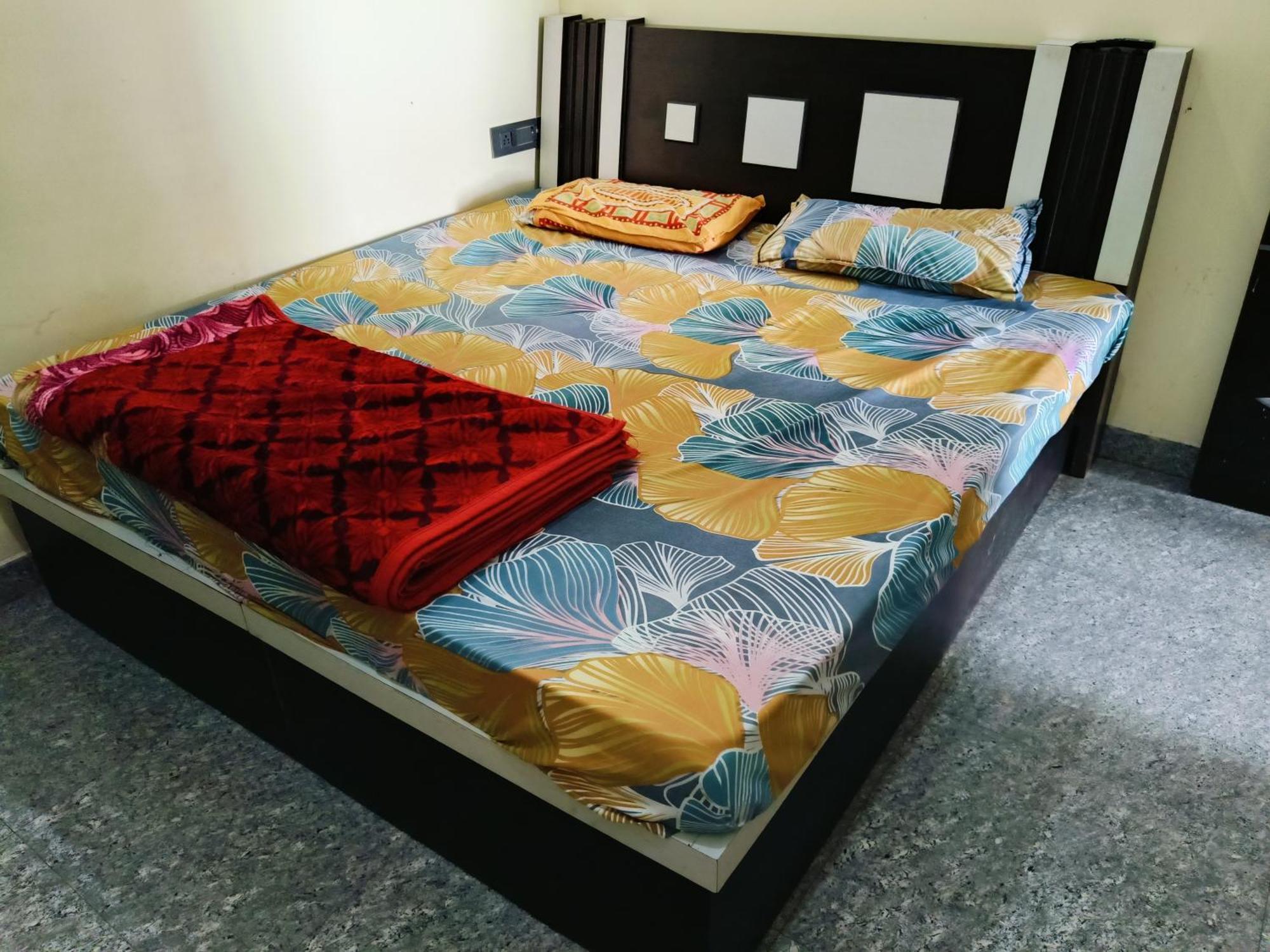 Jai Hanuman Guest House Palsana  Exterior foto